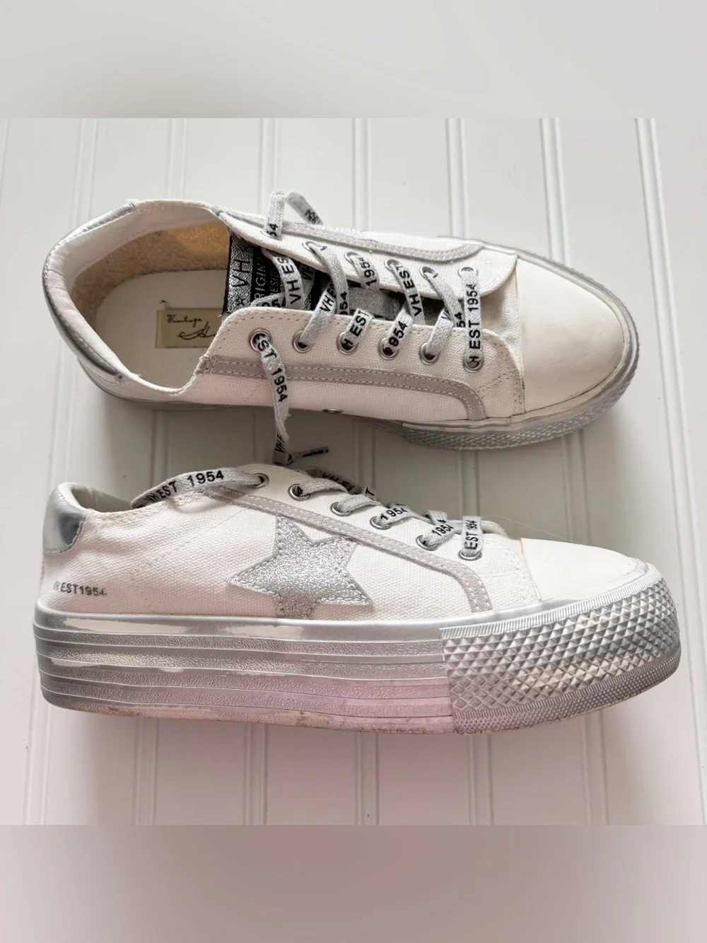 Vintage Havana AMAZE 5 Sneakers - Size 7.5